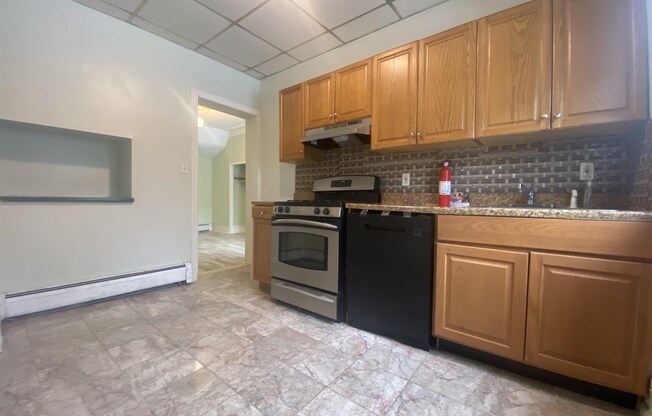 43 E 35 ST