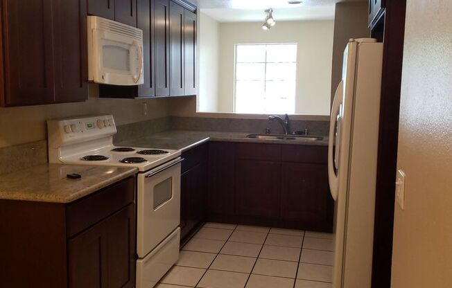 The Bluffs at Fox Run!!! 3BR/2.5BA Rarely Available