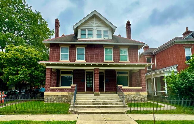 67 Warren St