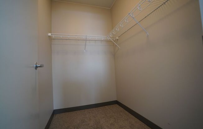 2 beds, 2 baths, 1,072 sqft, $2,300, Unit 603