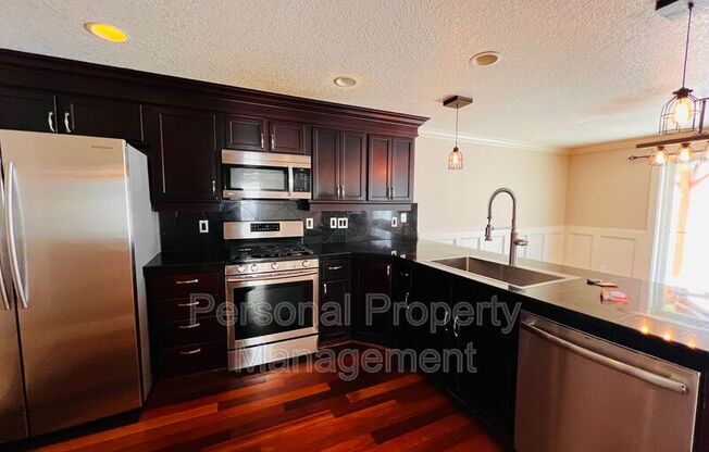12607 NE 27 WAY