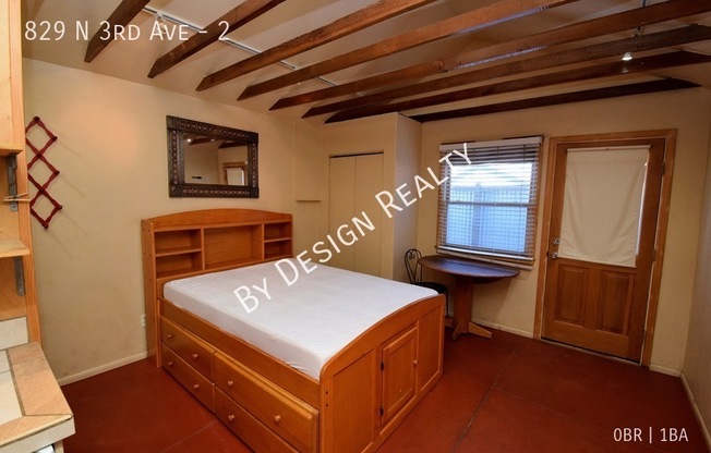 829 N 3 AVE