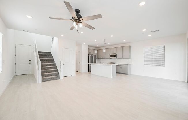 New Summerlin West Home in Gated Community!