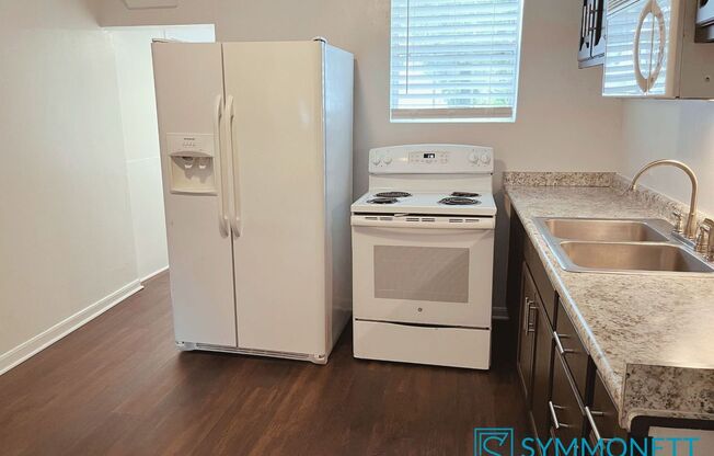 1 bed, 1 bath, 650 sqft, $750, Unit A