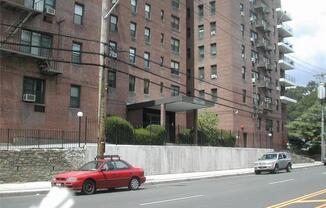 277 Bronx River Road