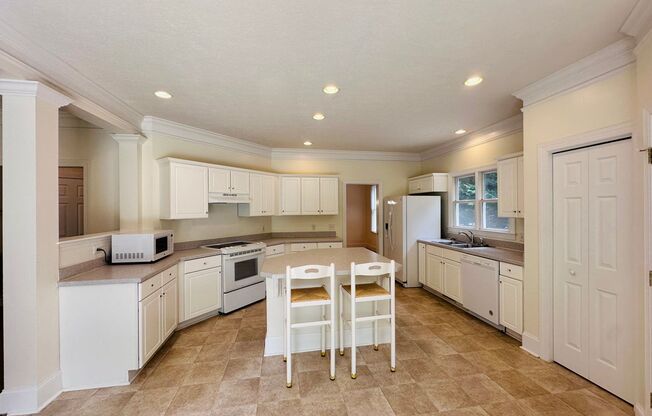 4 Bedroom 3 Bath House