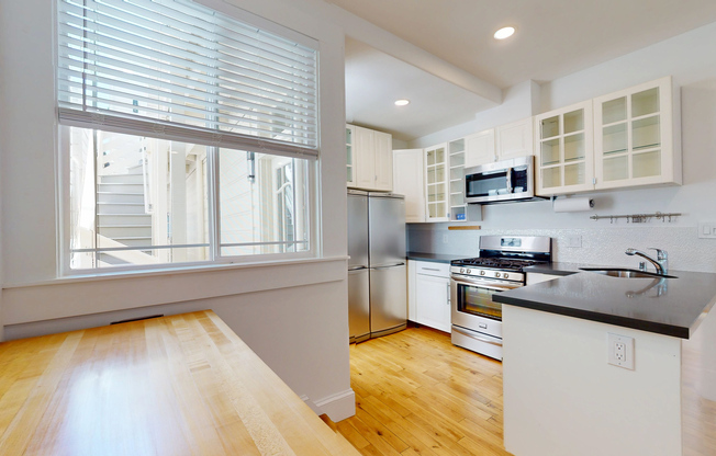 1008 FILBERT ST