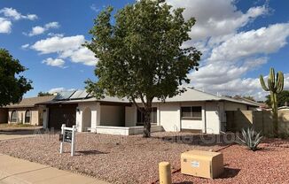 5816 W REDFIELD RD