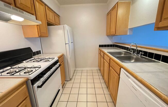 1 bed, 1 bath, 750 sqft, $1,135, Unit ABB-2-305