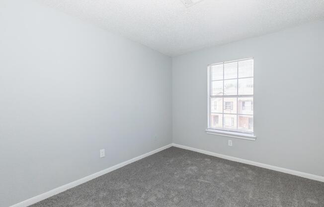 4 beds, 2 baths, 1,358 sqft, $1,798