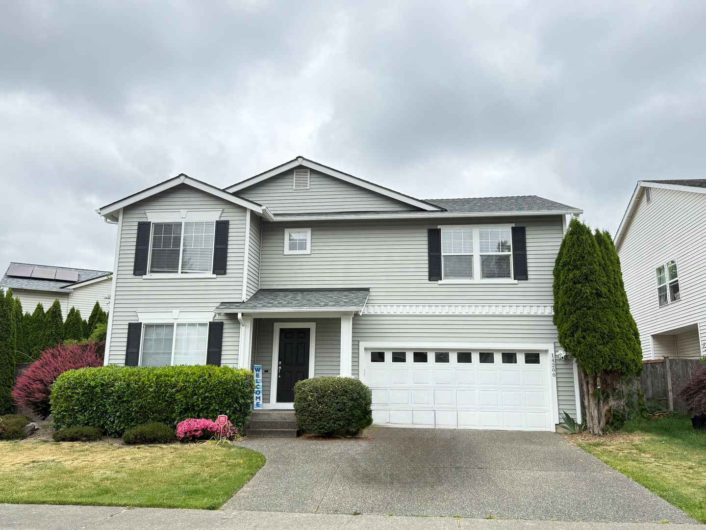 Move in Ready Luxury 4 Bedroom, 2.5 bath home for rent...