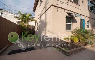 Charming Studio Condo 6 Blocks to the Beach | Walk to Oceanside Pier