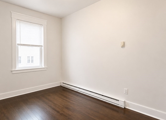 746 BROADWAY
