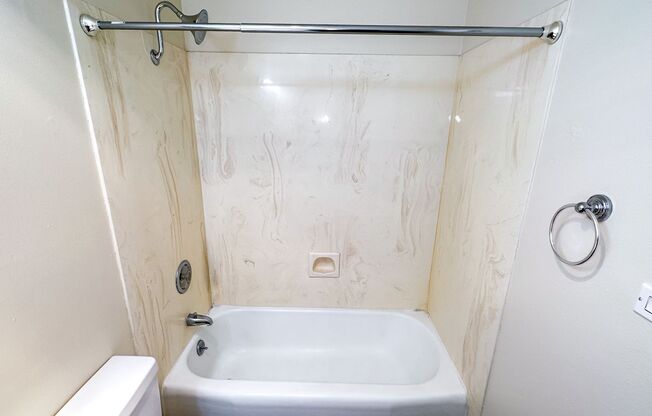 1 bed, 1 bath, 475 sqft, $1,495, Unit 406