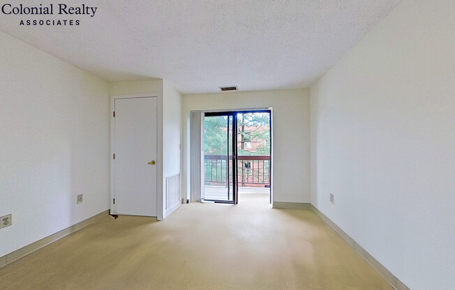 25 Webster Ave