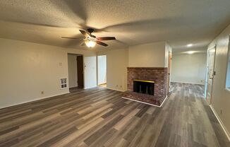 3 beds, 2 baths, $2,100, Unit 1405 W 26th Ave