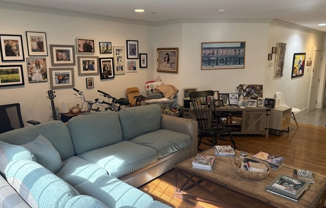 331 Beacon St Apt 4S