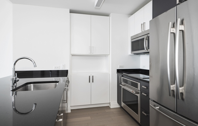 1 bed, 2 baths, 1,014 sqft, $6,393, Unit 707