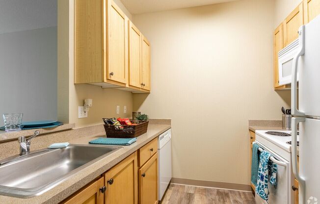 1 bed, 1 bath, 648 sqft, $1,499