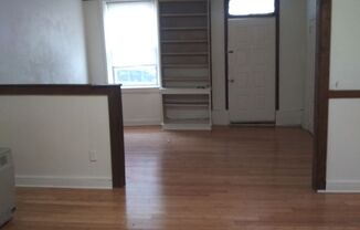 1 bed, 1 bath, $850, Unit 9 W. MARKET STREET