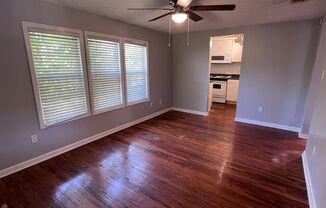 2 beds, 1 bath, 750 sqft, $1,200, Unit Unit B