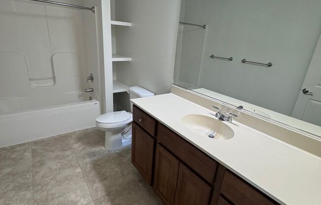 2 beds, 1 bath, 1,147 sqft, $1,725