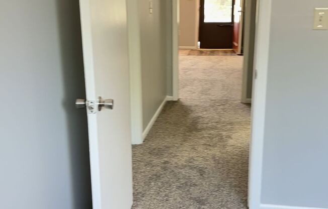 Stratford West Apartments