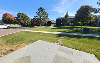 Twin Oaks Apartments
