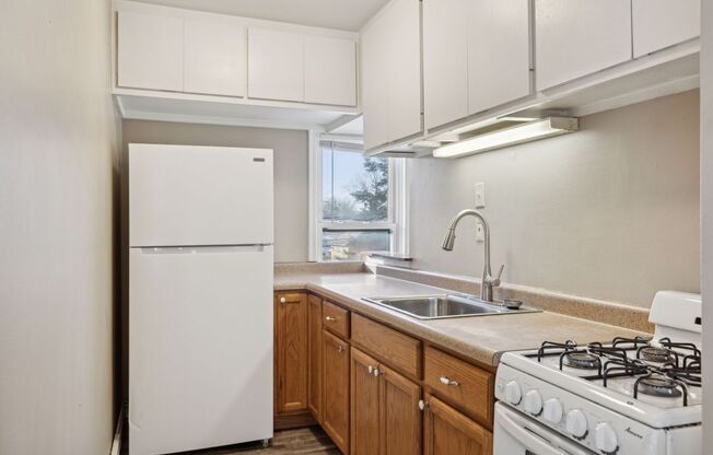 1 bed, 1 bath, 500 sqft, $925, Unit Unit 4