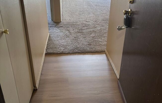 1 Bedroom Condo close to Washington Square with seasonal outdoor pool and move in special!