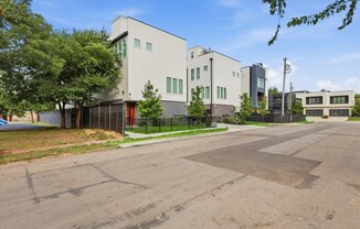 2015 CALIFORNIA DR