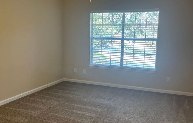 2 beds, 2 baths, 1,189 sqft, $1,650, Unit 922