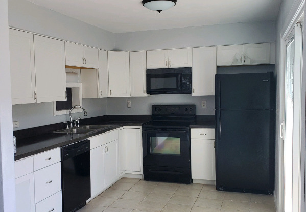 1375 LONGLAC