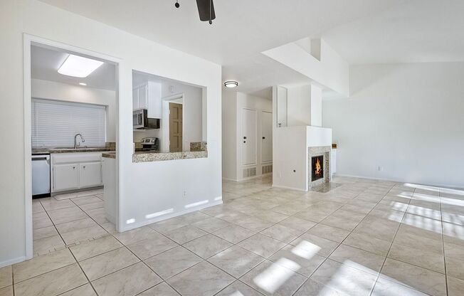 2Bed/2Bath in Pala Mesa Village~ Cyprus Island