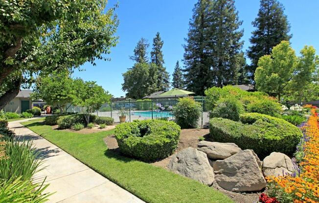 2 beds, 1 bath, 875 sqft, $1,565, Unit 116