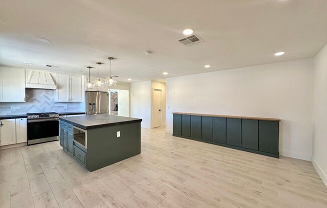 Beautiful renovated single story Henderson home on a Cul-De-Sac! Very close to I-11! Huge lot with a big backyard! Home is located across from O'Callaghan Park featuring: tennis courts, beach volleyball, baseball field, 2 parks, dog park and walking trail