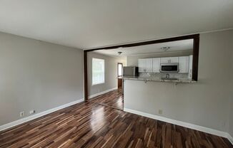 3 beds, 1 bath, $1,725