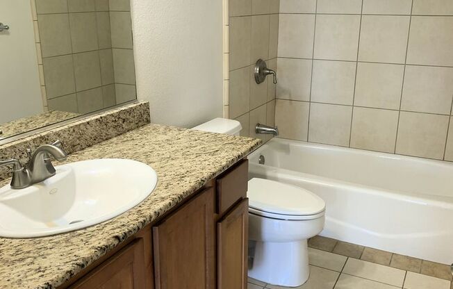 1 bed, 1 bath, $2,600, Unit #278