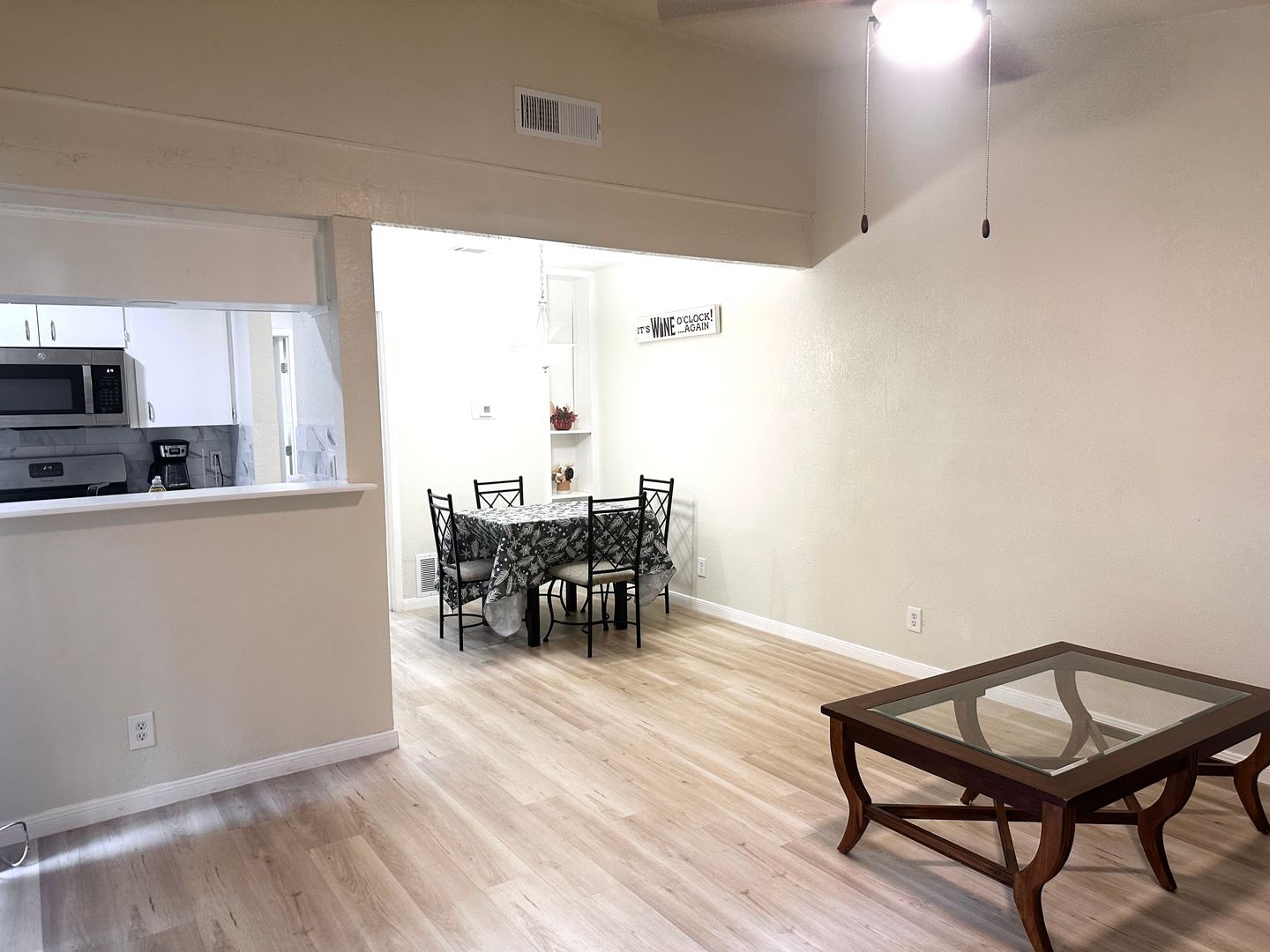 2 bed 1 bath on Emerald Forest