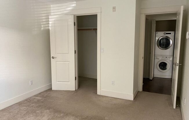 1 bed, 1 bath, 354 sqft, $1,925, Unit 203