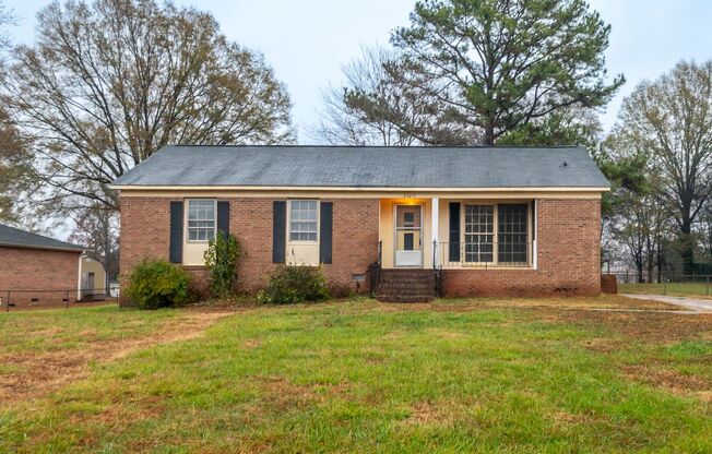 Newly Renovated 3-Bedroom Ranch with Spacious Yard!