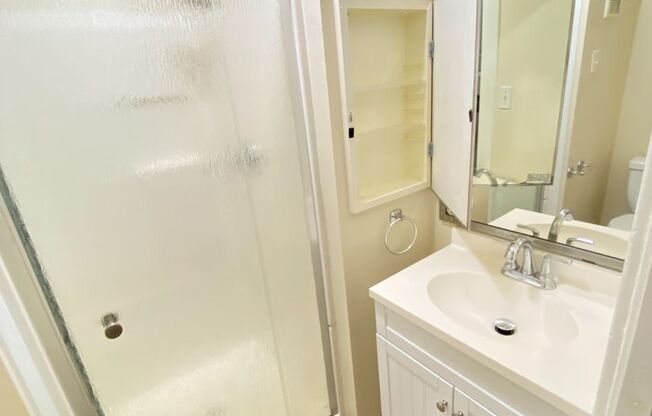1 bed, 1 bath, 500 sqft, $1,595, Unit 103