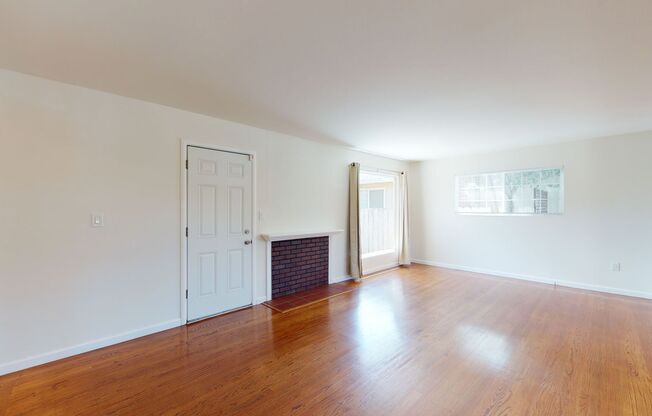 Updated 3 bedroom home, backyard, washer/dryer, great location!