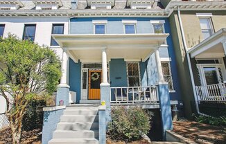2609 11 ST NW