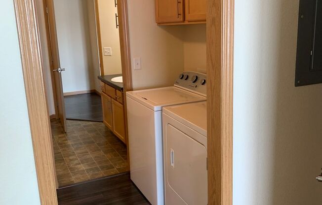 1 bed, 1 bath, 718 sqft, $985, Unit 621-310