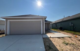 3 beds, 2 baths, $1,595