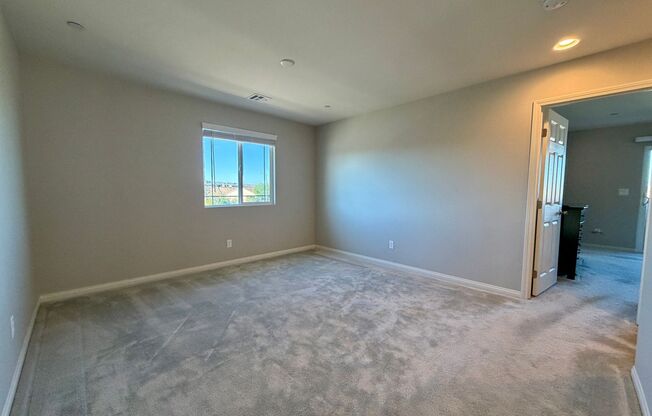 3 beds, 2 baths, $2,369