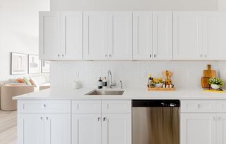 Kitchen at Bristol Station Apartments, Carteret, New Jersey