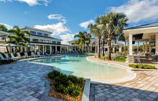 LUXURY LIVING IN DAYTONA BEACH