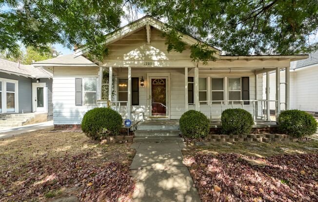 Charming Bungalow in Historic Gatewood District